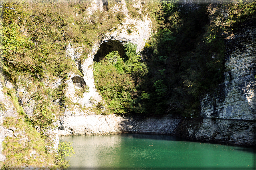 foto Lago del Corlo